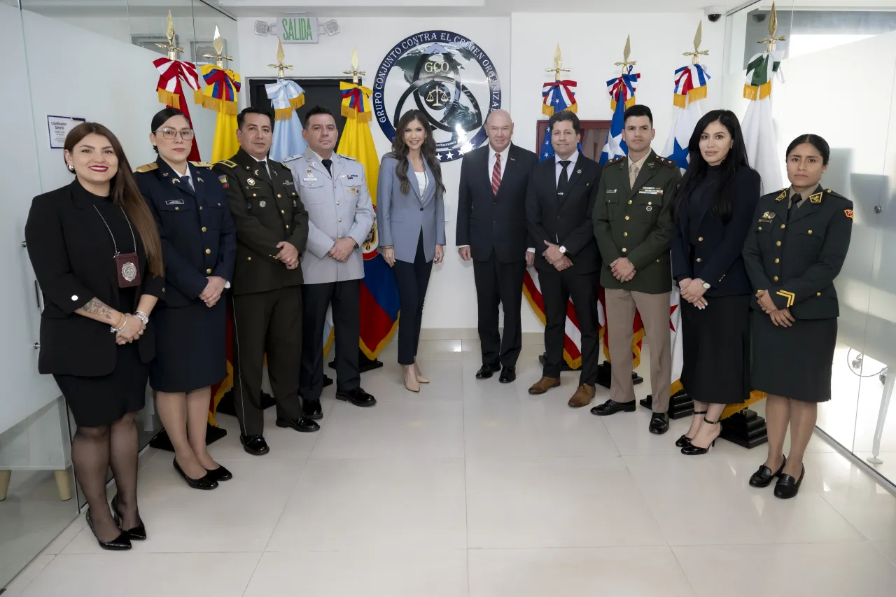 DHS Secretary Kristi Noem Travels to Colombia (016) Image: DHS Secretary Kristi Noem Travels to Colombia (016)